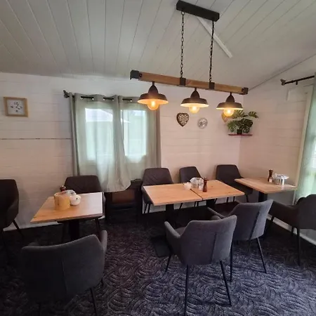Neu!!! Scherz-ruhig Am Standrand Mit Wasserzugang & Paddelboot